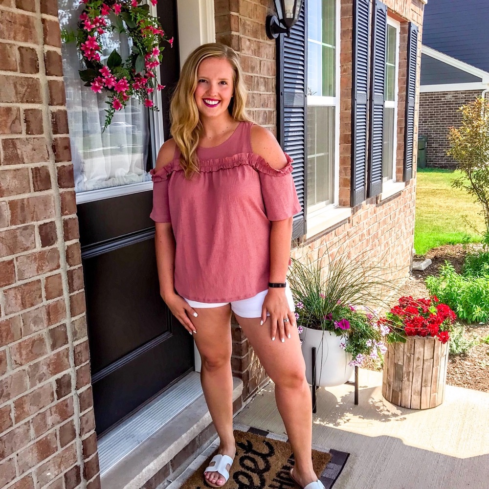 Ashley Burk ♥ @thefoodiesfithome